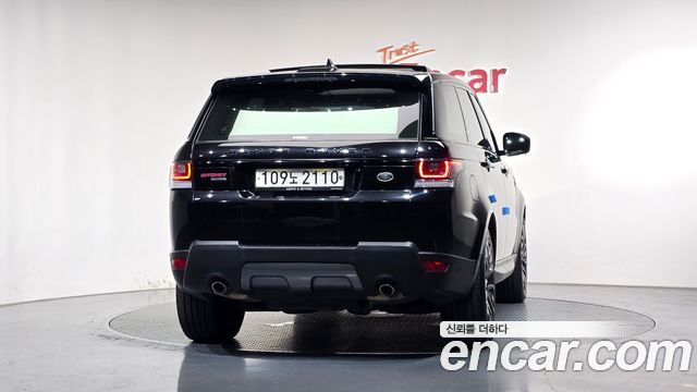 Land Rover Range Rover Sport 2017 — photo 4