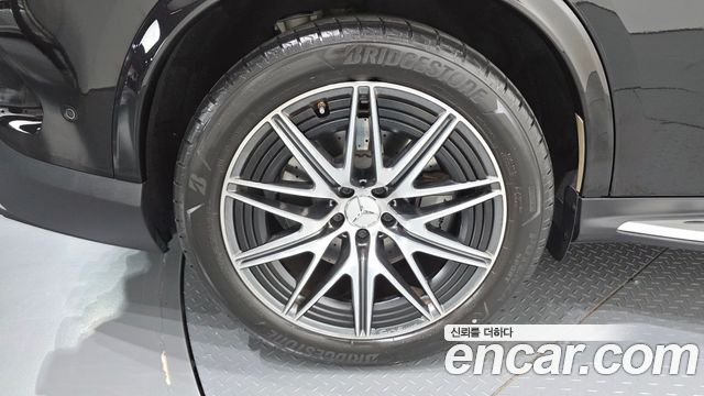 Mercedes-Benz GLC-Class 2024 — photo 5