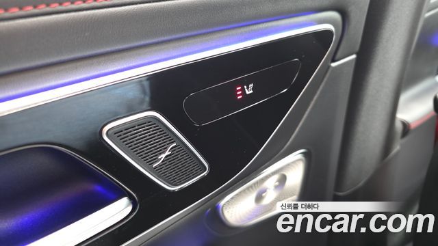Mercedes-Benz GLC-Class 2024 — photo 28