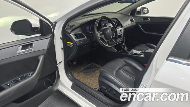 Hyundai Sonata 2017 — photo 10