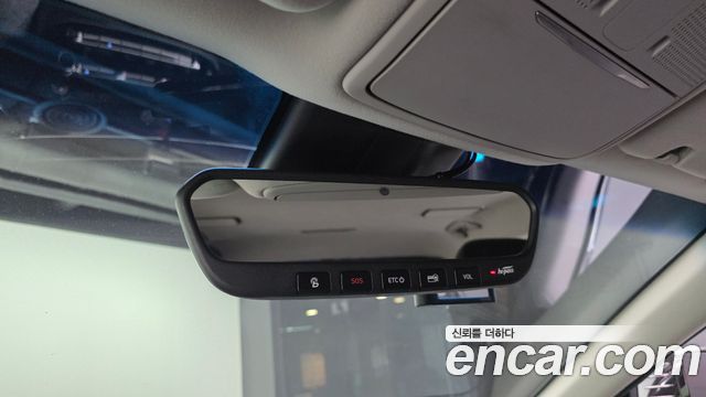 Genesis EQ900 2018 — photo 17