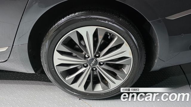 Kia K8 2022 — photo 5