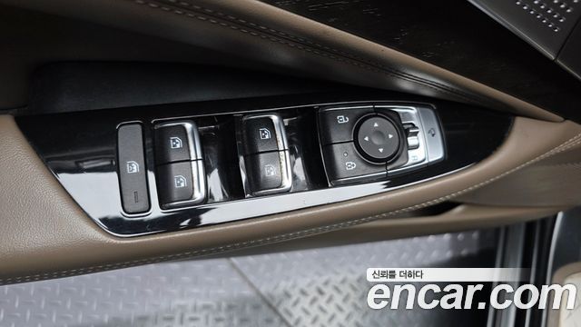 Kia K8 2022 — photo 30