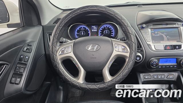 Hyundai Tucson 2013 — photo 12