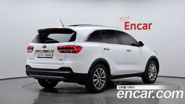 Kia Sorento 2016 — photo 2