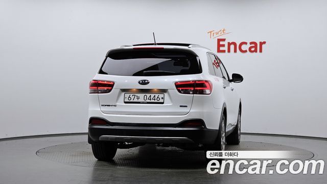 Kia Sorento 2016 — photo 4