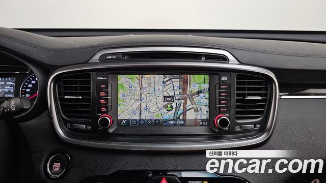 Kia Sorento 2016 — photo 20