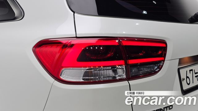 Kia Sorento 2016 — photo 9