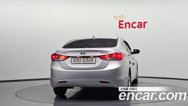Hyundai AVANTE 2011 — photo 4