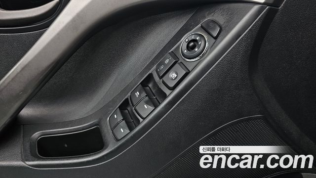 Hyundai AVANTE 2011 — photo 27