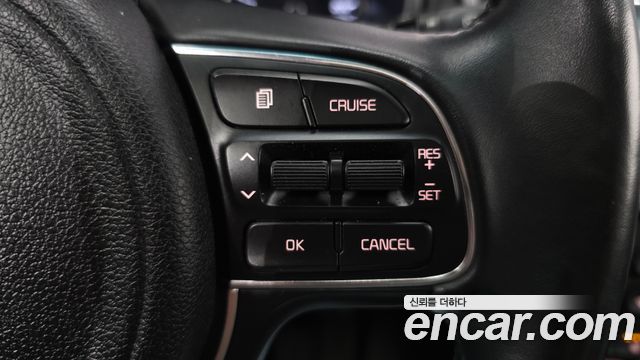 Kia Sportage 2017 — photo 16