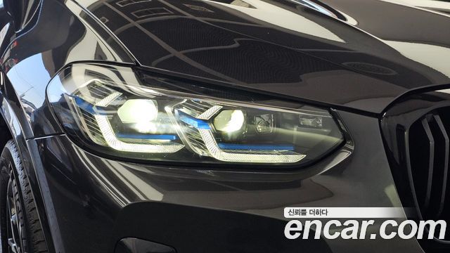 BMW X4 2022 — photo 8