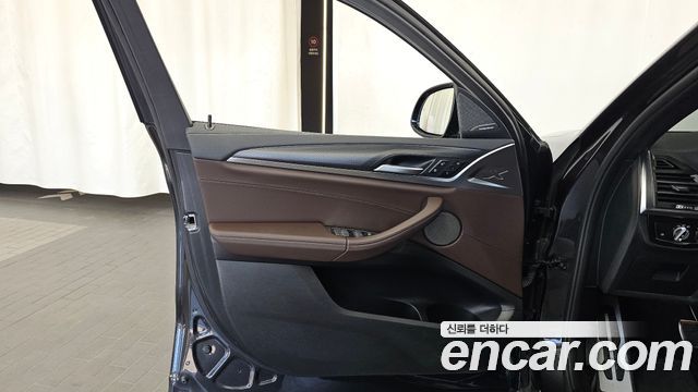 BMW X4 2022 — photo 14