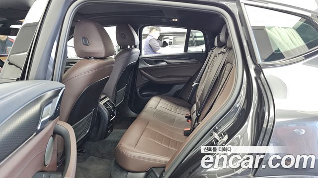 BMW X4 2022 — photo 16