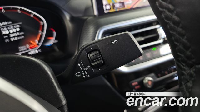 BMW X4 2022 — photo 29
