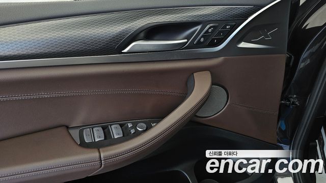 BMW X4 2022 — photo 31