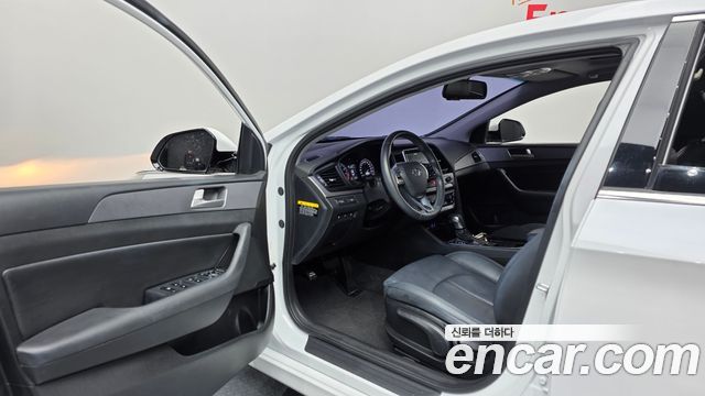 Hyundai Sonata 2018 — photo 10