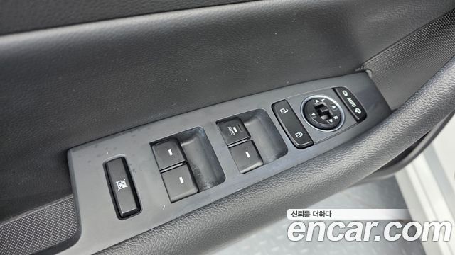Hyundai Sonata 2018 — photo 18