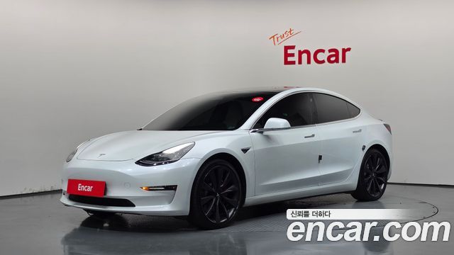 Tesla Model 3 2020 — photo 1