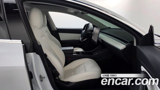 Tesla Model 3 2020 — photo 16