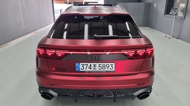 Audi RSQ8 2025 — photo 4