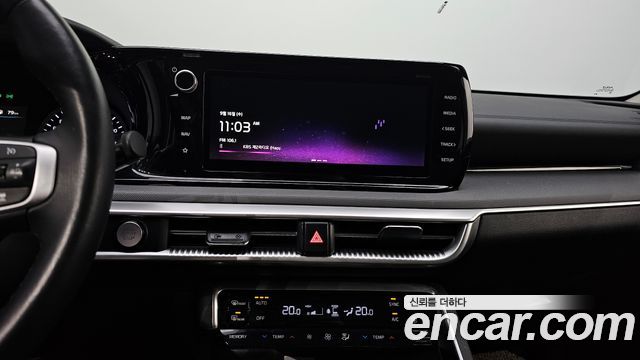 Kia K5 2023 — photo 19