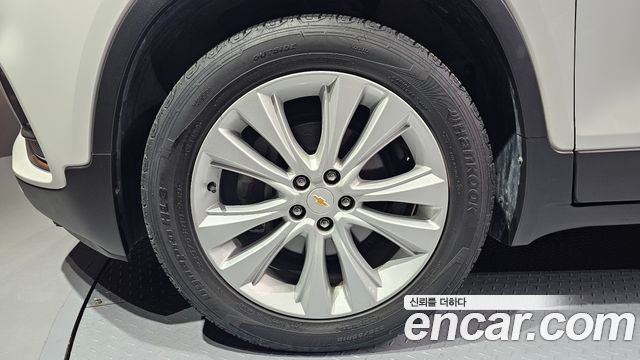 Chevrolet Korea Trax 2017 — photo 5