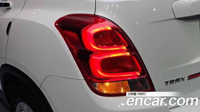 Chevrolet Korea Trax 2017 — photo 9