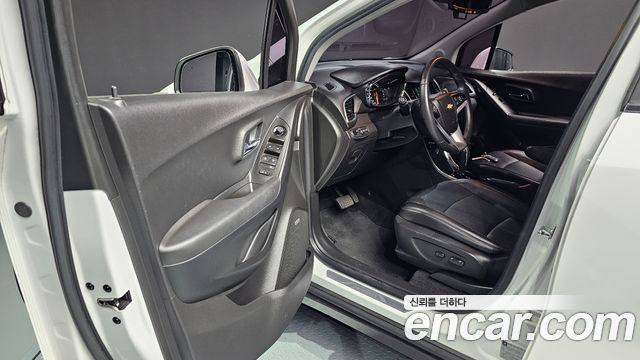 Chevrolet Korea Trax 2017 — photo 15