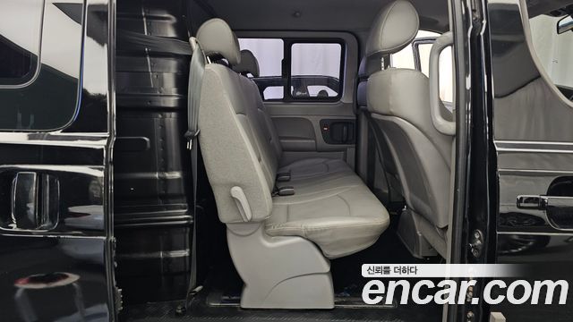 Hyundai Starex 2014 — photo 12