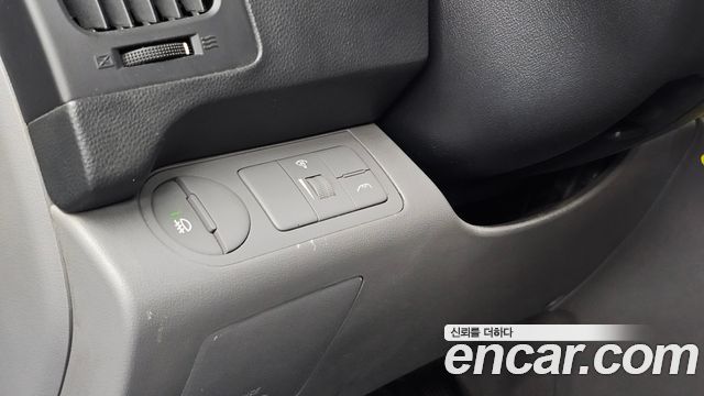 Hyundai Starex 2014 — photo 16