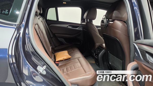 BMW X4 2019 — photo 17