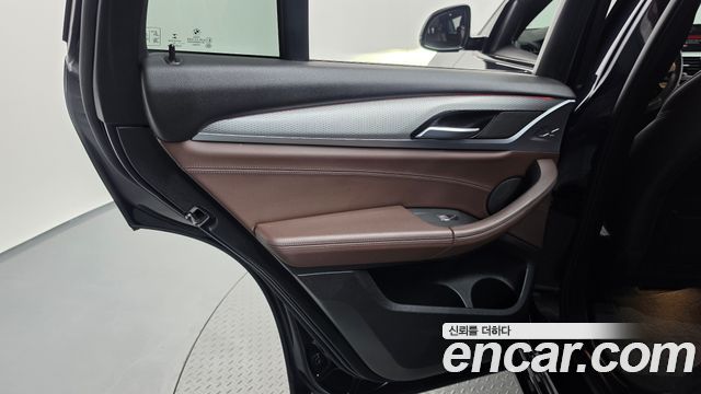 BMW X4 2019 — photo 15