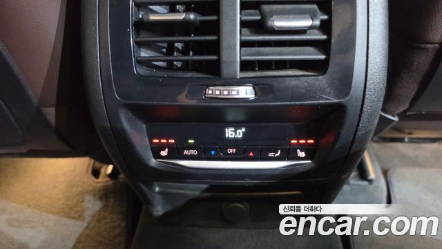 BMW X4 2019 — photo 32