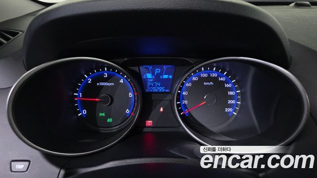 Hyundai Tucson 2010 — photo 8