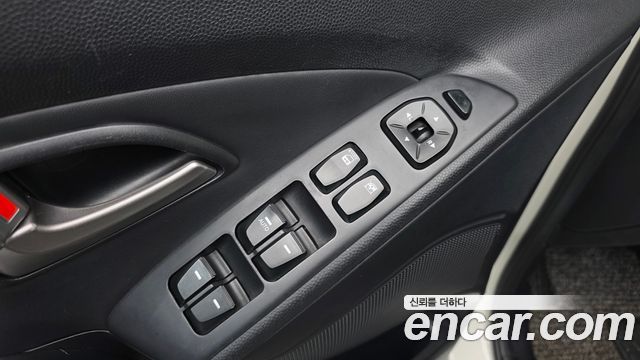 Hyundai Tucson 2010 — photo 11