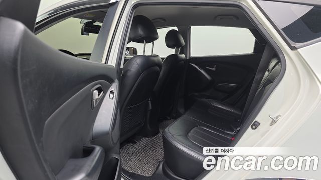 Hyundai Tucson 2010 — photo 16