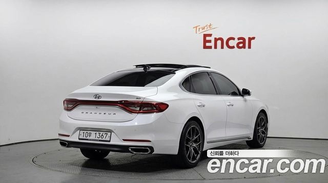 Hyundai Grandeur 2018 — photo 2