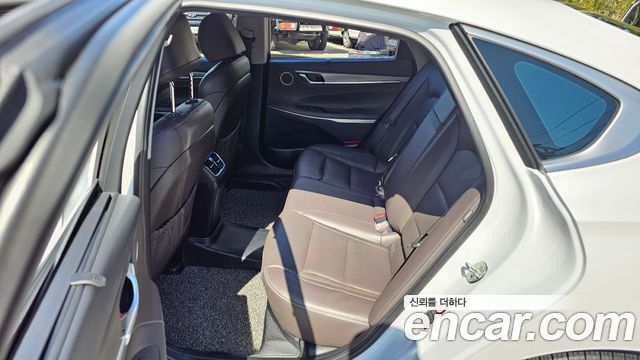 Hyundai Grandeur 2018 — photo 11