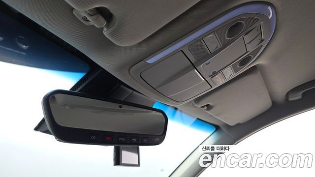Genesis G70 2020 — photo 31