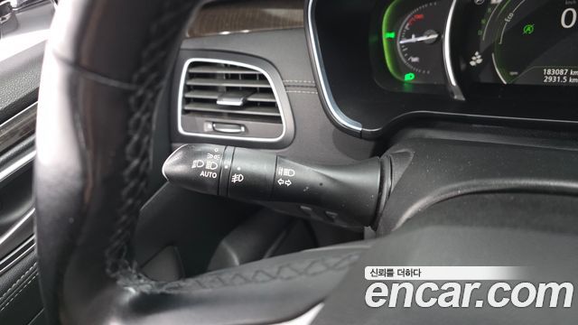 Renault Korea SM6 2017 — photo 17