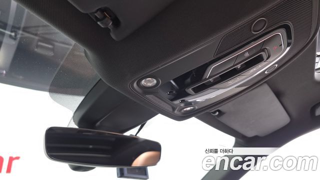 Audi Q5 2020 — photo 29