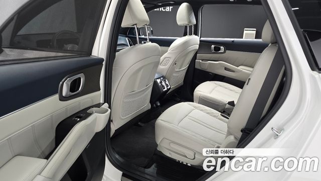 Kia Sorento 2025 — photo 17