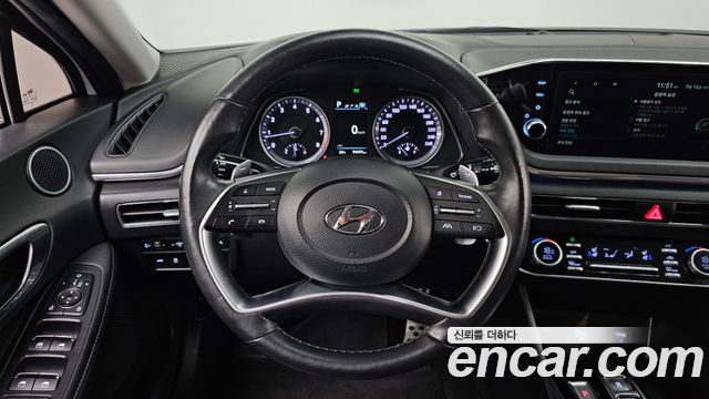 Hyundai Sonata 2023 — photo 19