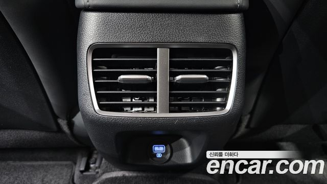 Hyundai Sonata 2023 — photo 32