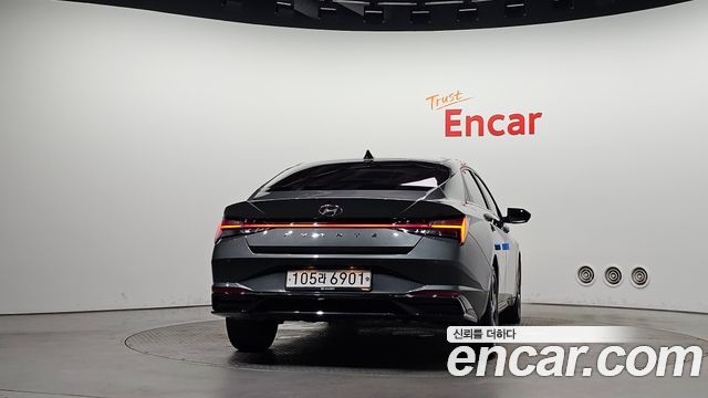 Hyundai AVANTE 2021 — photo 4