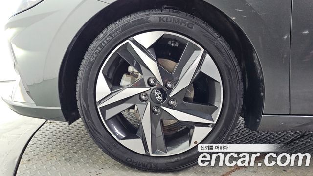 Hyundai AVANTE 2021 — photo 5