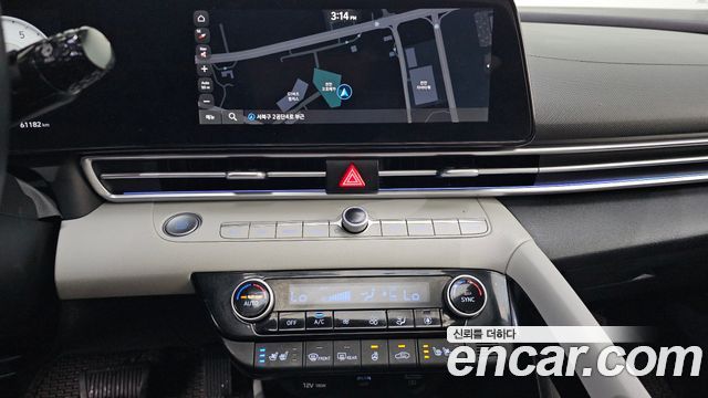 Hyundai AVANTE 2021 — photo 25