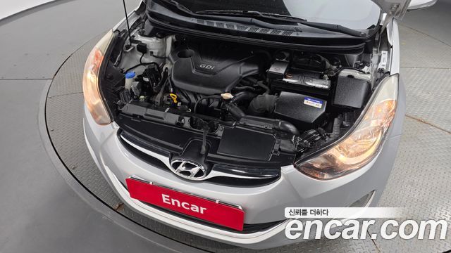 Hyundai AVANTE 2011 — photo 6
