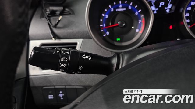 Hyundai AVANTE 2011 — photo 14